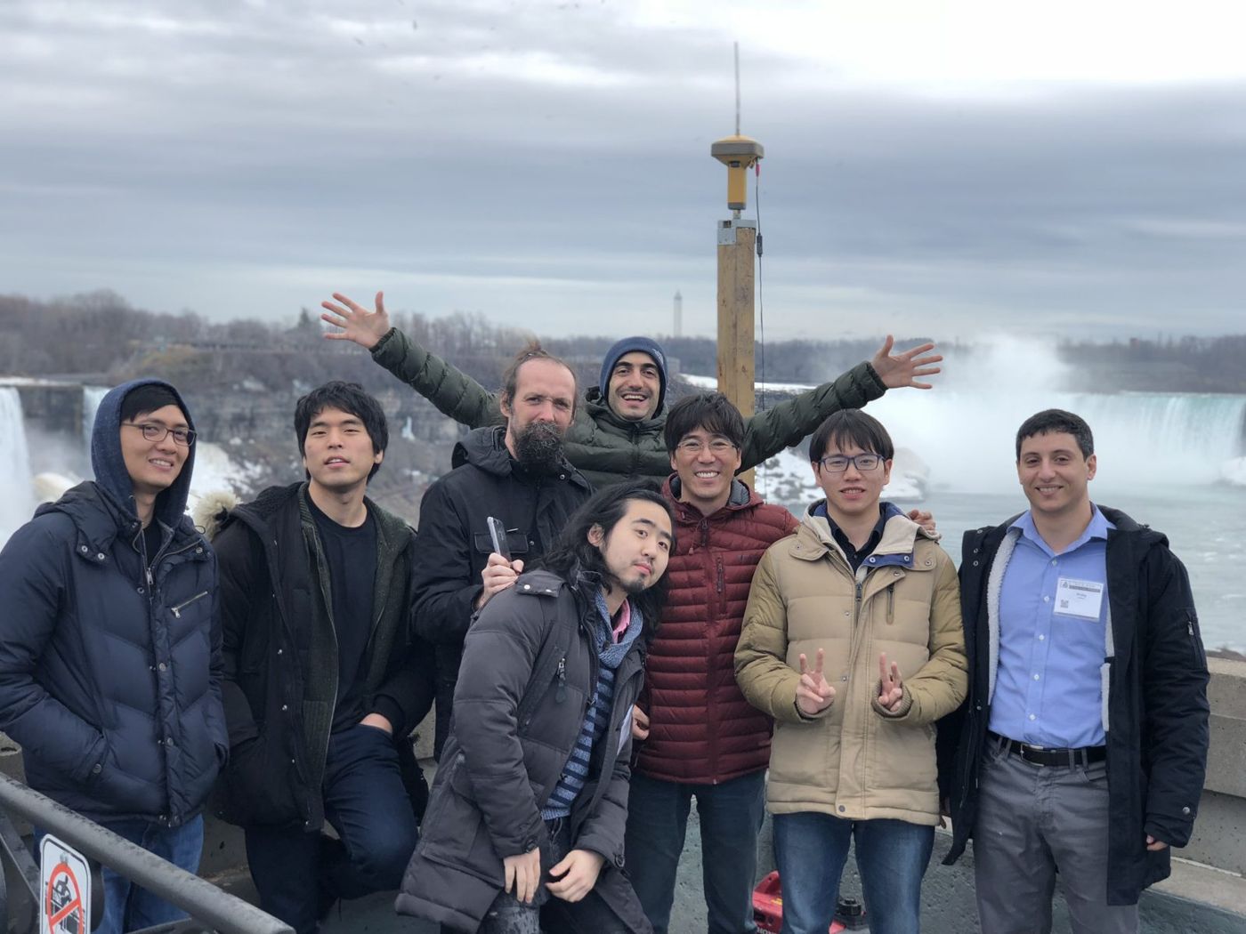 Lab trip to Niagara Falls for the AOLS AGM